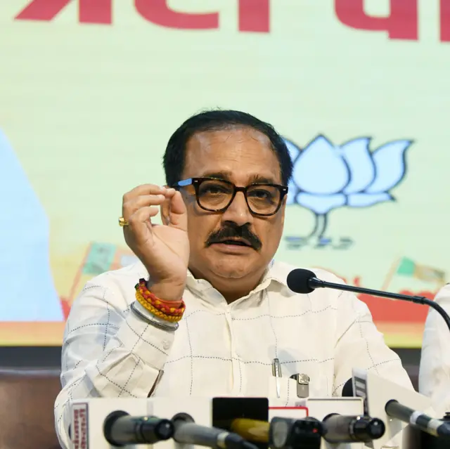 वीरेंद्र सचदेवा