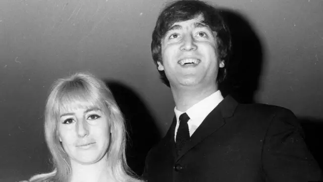 لينون وزوجته الأولى سينثيا