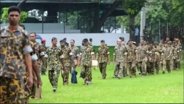 বাহিনীর নিজস্ব আইনে চার হাজারের বেশি জওয়ানের সাজা হয়েছে