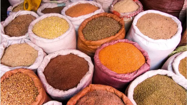 በማዳበሪያ የተቀመጡ እህሎች