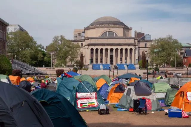 Tiendas de campaña en la Universidad de Columbia, Nueva York.