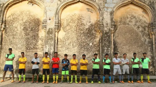 ఫుట్‌బాల్ జట్టు