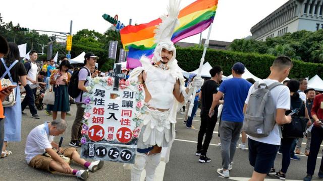 People take part in a rally in support of same-sex marriage near the Presidential Office in Taipei on November 18, 2018, ahead of a landmark vote on LGBT rights on November 24.