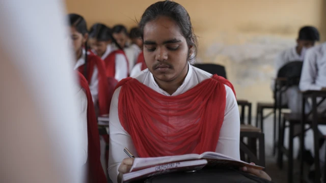 यूपी बोर्ड टॉपर