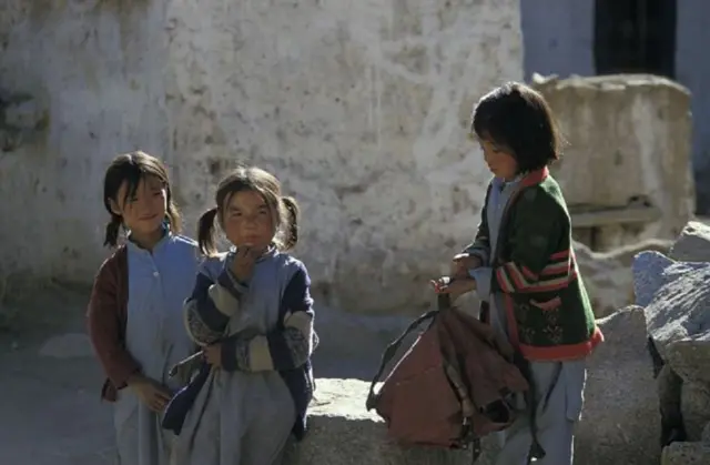 அரசியல் சட்டப்பிரிவு 370: காஷ்மீர் விவகாரம் - ஒரு முழுமையான வரலாறு