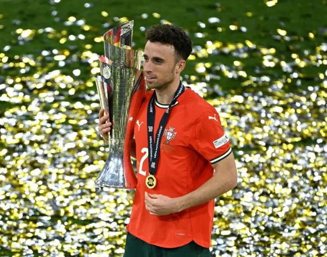 Diogo Jota meraih dua Piala Nations League saat memperkuat timnas Portugal pada 2019 dan 2025.