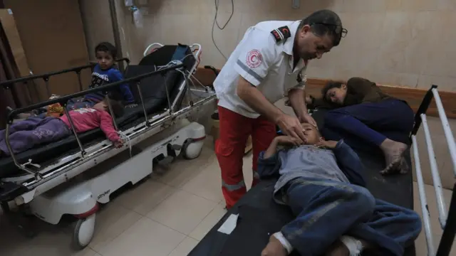 مصابون فلسطينيون