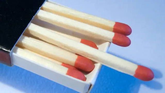 தீப்பெட்டி தொழிற்சாலை