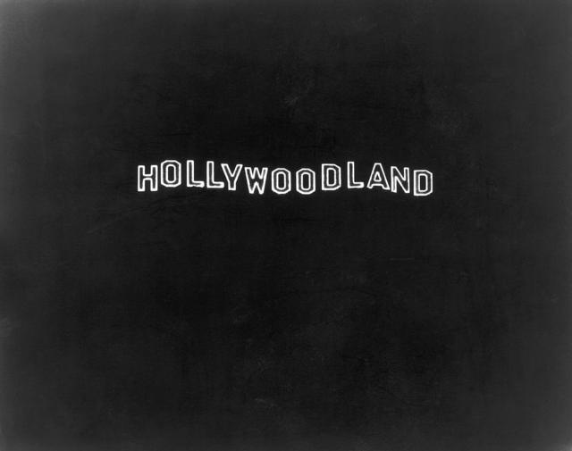 HOLLYWOODLAND
