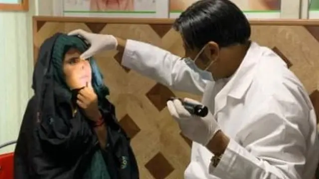 Zarka, doktoru Ahmedzay'a ilk gittiğinde yaraları enfeksyon kapmıştı.