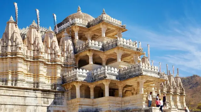 राजस्थानच्या रणकपूरमधील जैन मंदिर 