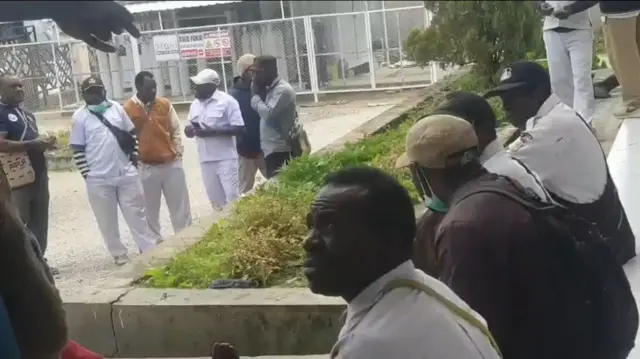 Papua, konflik, militer