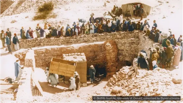 طوطن خامن کا مقبرہ