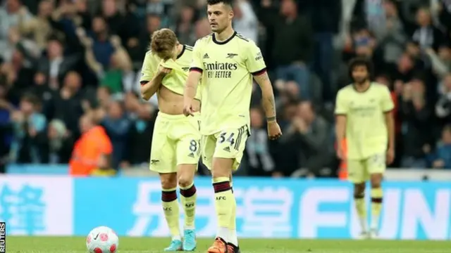 Umukinyi wo hagati wa Arsenal Granit Xhaka