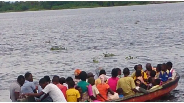 Awọn ero ninu ọkọ oju omi