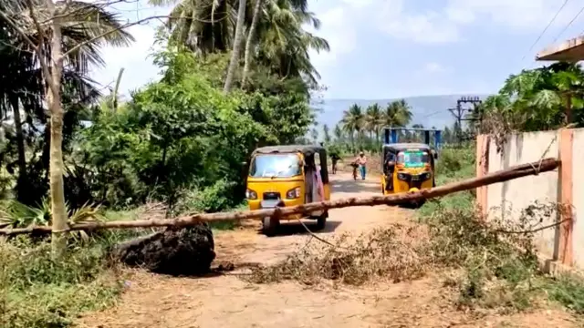 ఆంధ్రప్రదేశ్‌: కరోనా లాక్‌డౌన్‌తో సరిహద్దులు మూసేస్తున్న గ్రామాలు