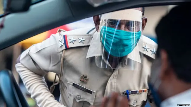 पुणे लॉकडाऊन