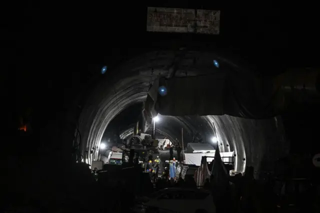 ਸੁਰੰਗ ਵਿੱਚ ਫਸੇ ਮਜ਼ਦੂਰ