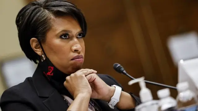 La alcaldesa de Washington Muriel Bowser.