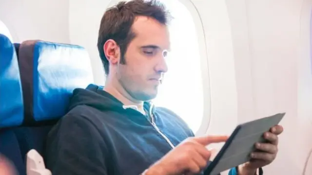 Спутник операторлору азыртан эле учактарда байланыш кызматын көрсөтүү базарын бөлүшүп жатышат.