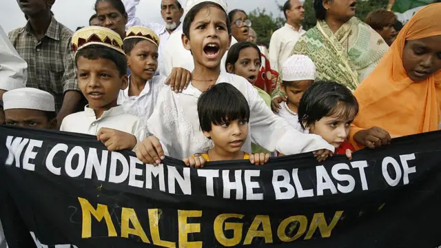 మాలేగావ్, బాంబు పేలుళ్లు, ఏటీఎస్, సీబీఐ, ఎన్ఐఏ, న్యాయస్థానాలు