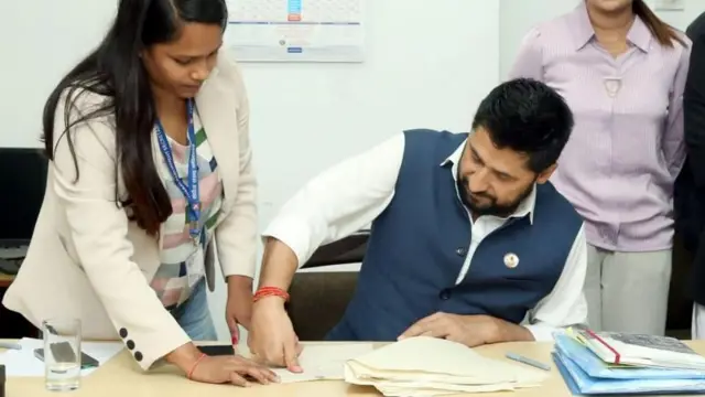 राष्ट्रिय स्वतन्त्र पार्टीका सभापति समेत रहेका पूर्व गृहमन्त्री रवि लामिछाने सहकारी छानबिन समितिमा