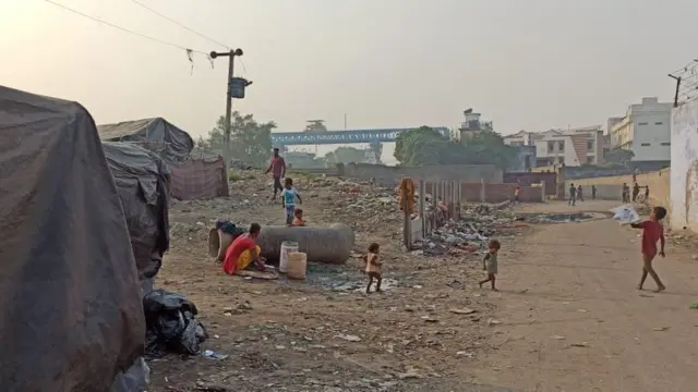 மதம் மாற்ற குற்றச்சாட்டு