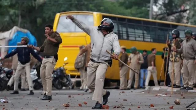 दिल्ली पुलिस