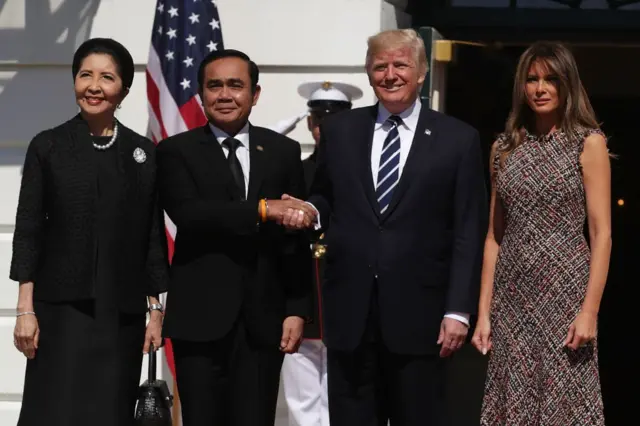 พล.อ.ประยุทธ์ จันทร์โอชา และ รศ.นราพร จันทร์โอชา เยือนสหรัฐฯ