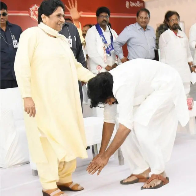 మాయావతి, పవన్ కల్యాణ్