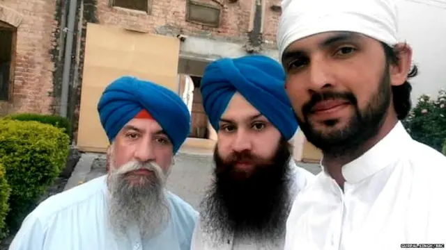 ਚਰਨਜੀਤ ਸਿੰਘ, ਪਾਕਿਸਤਾਨ