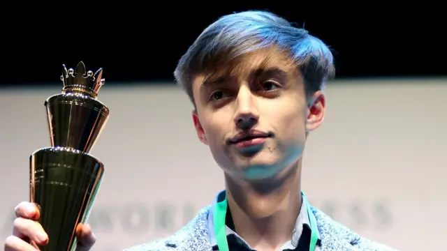 В 2018 году Даниил Дубов победил на турнире по быстрым шахматам