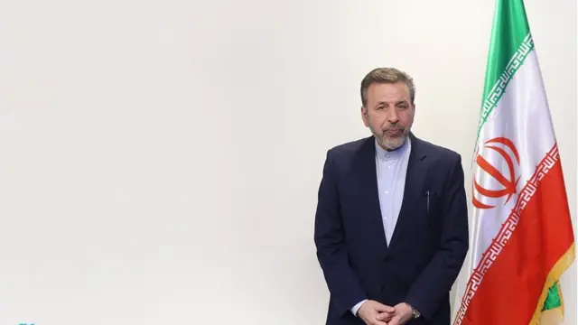 محمود واعظی وزیر ارتباطات در دولت اول حسن روحانی به مرد شماره یک کابینه دوم او بدل شده است