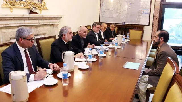 تصویری از مصاحبه یکی از نامزدان کمیسیون‌های انتخاباتی