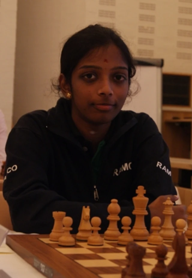 ఆర్ వైశాలి