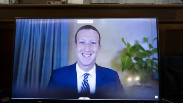 பேஸ்புக்