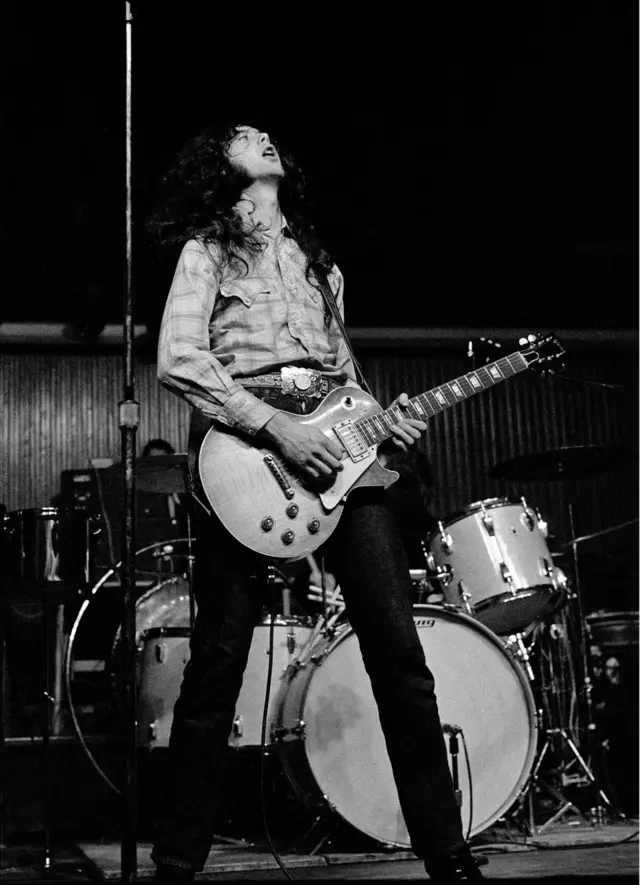 Led Zeppelin performing