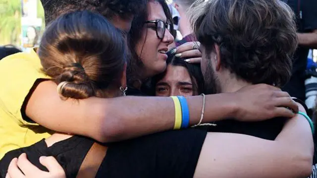 Gazze'de İsrailli rehinelerin teslimi başladı - BBC News Türkçe