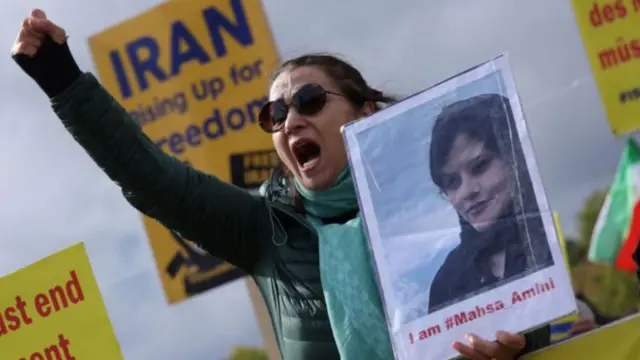 इराण आंदोलन 