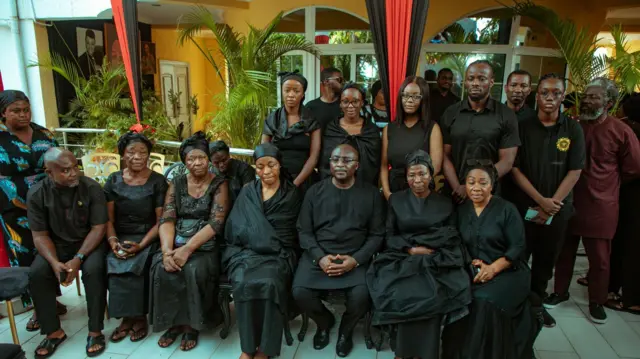 ex.vice president Dr BAWUMIA and two wives and surviving children of lumba 