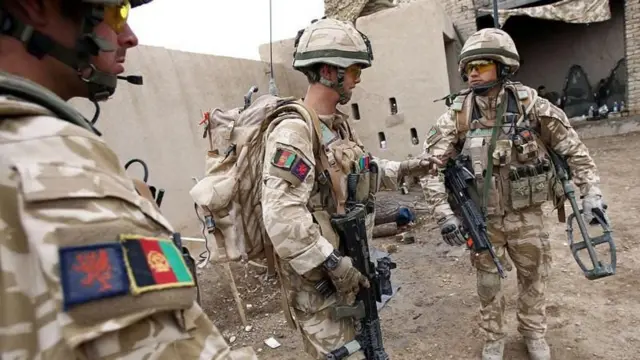 ஆப்கானிஸ்தான், அமெரிக்கா, பிரிட்டன், சோவியத் ஒன்றியம், தாலிபன், பாகிஸ்தான்