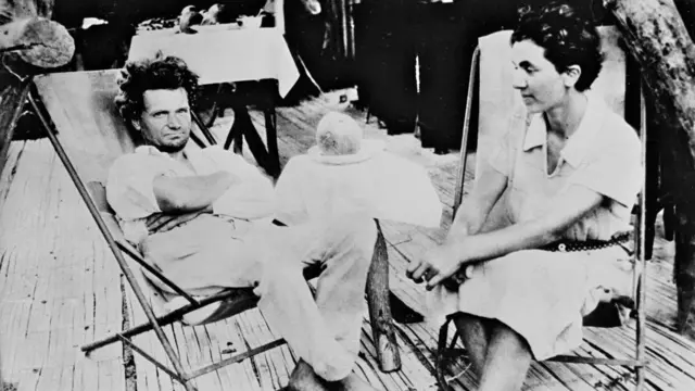 Чорно-біле фото Фрідріха Ріттера та Доре Штраух