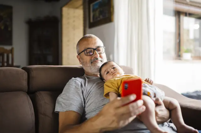 بڑھاپے میں والد 