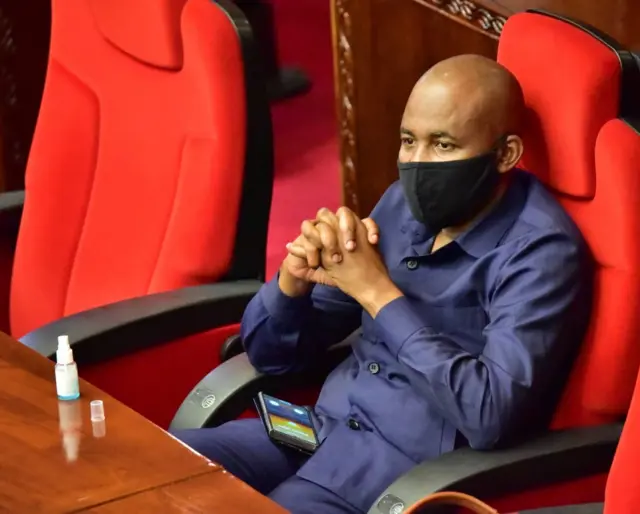 Mu gihe cya Covid, bitandukanye n'abandi benshi muri Tanzania, Ndugulile yabonekaga yambaye agapfukamunwa