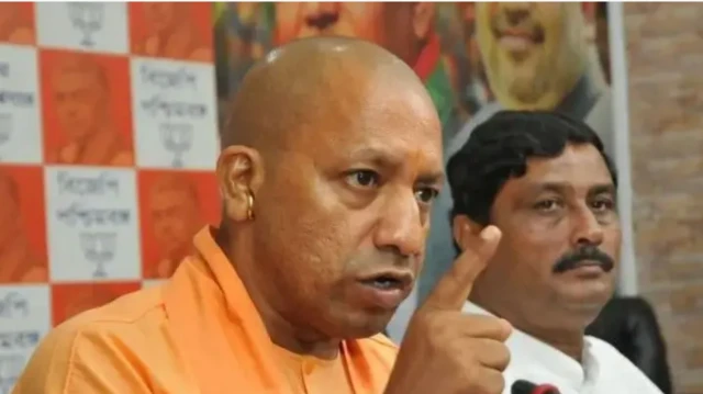 யோகி ஆதித்யநாத் 