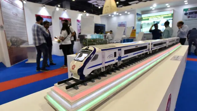 वंदे भारत एक्सप्रेस