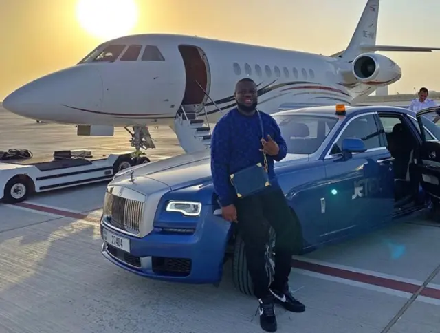 'Batabizi' batangaga amakuru yabo berekana imibereho yabo ku mbuga nkoranyambaga