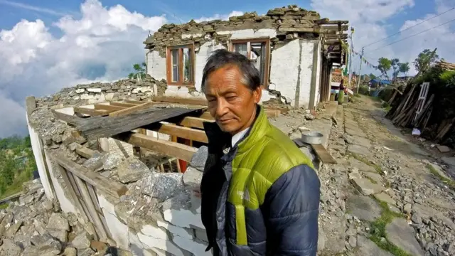 地震襲擊尼泊爾