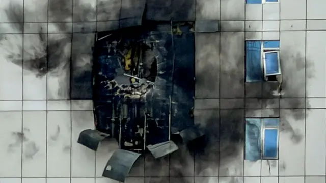 Edificio dañado por un ataque con drones iraníes en Juffair, Manama, Baréin