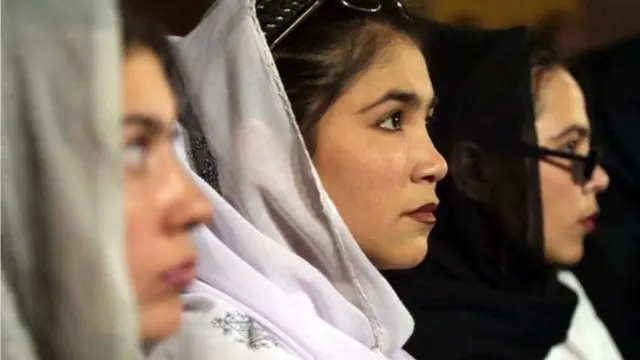 کمېسیون مسوولین وايي، یوې دولتي ادارې هم دې برخه کې بشپړې نومرې نه دي تر لاسه کړ. ارشیف تصویر